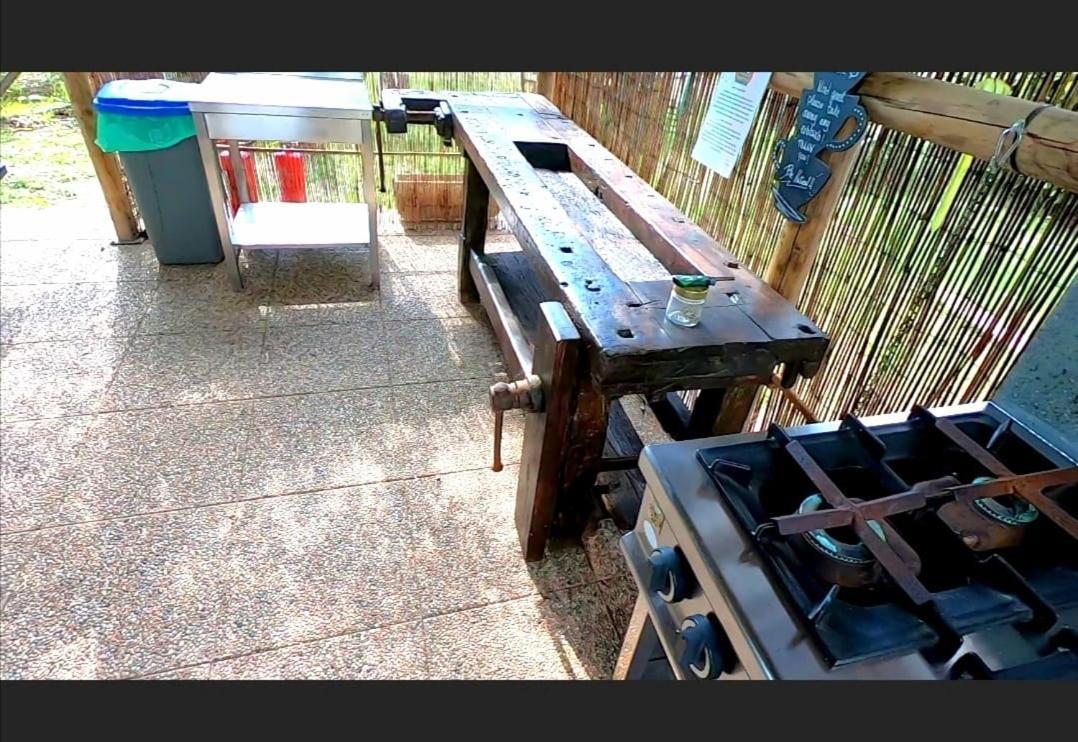 Bnatural Glamping Naturista/Nudista 라 토라치아 외부 사진